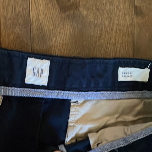 GAP pants - Picture 3 of 5